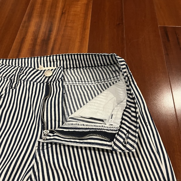 Altar'd State Blue White Jeans Flare Bell Bottom Pants Striped Frayed 70s Sz XS - Picture 9 of 9